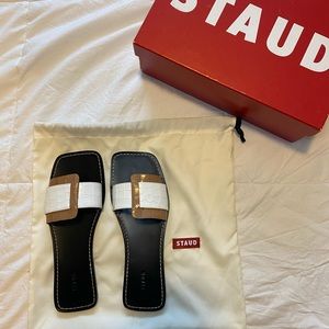 Staud Slides